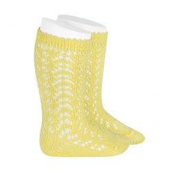 Buy Cotton openwork knee-high socks LIMONCELLO in the online store Condor. Made in Spain. Visit the BABY OPENWORK SOCKS section where you will find more colors and products that you will surely fall in love with. We invite you to take a look around our online store.