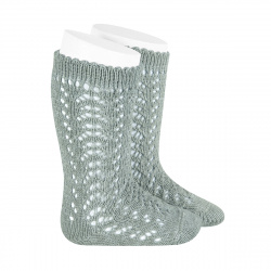 Buy Cotton openwork knee-high socks DRY GREEN in the online store Condor. Made in Spain. Visit the SALES section where you will find more colors and products that you will surely fall in love with. We invite you to take a look around our online store.
