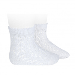 Buy Cotton openwork short socks WHITE in the online store Condor. Made in Spain. Visit the BABY OPENWORK SOCKS section where you will find more colors and products that you will surely fall in love with. We invite you to take a look around our online store.