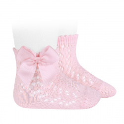Buy Cotton openwork short socks with bow PINK in the online store Condor. Made in Spain. Visit the BABY OPENWORK SOCKS section where you will find more colors and products that you will surely fall in love with. We invite you to take a look around our online store.
