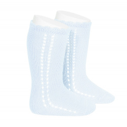 Buy Side openwork perle knee high socks BABY BLUE in the online store Condor. Made in Spain. Visit the BABY SPIKE OPENWORK SOCKS section where you will find more colors and products that you will surely fall in love with. We invite you to take a look around our online store.