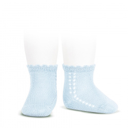 Buy Perle side openwork short socks BABY BLUE in the online store Condor. Made in Spain. Visit the BABY SPIKE OPENWORK SOCKS section where you will find more colors and products that you will surely fall in love with. We invite you to take a look around our online store.