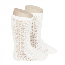 Buy Side openwork knee-high warm-cotton socks CREAM in the online store Condor. Made in Spain. Visit the WARM OPENWORK BABY SOCKS section where you will find more colors and products that you will surely fall in love with. We invite you to take a look around our online store.