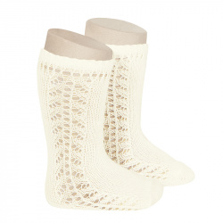 Buy Side openwork knee-high warm-cotton socks BEIGE in the online store Condor. Made in Spain. Visit the WARM OPENWORK BABY SOCKS section where you will find more colors and products that you will surely fall in love with. We invite you to take a look around our online store.