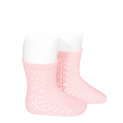Buy Baby side openwork short socks PINK in the online store Condor. Made in Spain. Visit the WARM OPENWORK BABY SOCKS section where you will find more colors and products that you will surely fall in love with. We invite you to take a look around our online store.