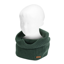 Buy English rib stitch tube scarf PINE in the online store Condor. Made in Spain. Visit the ACCESSORIES FOR KIDS section where you will find more colors and products that you will surely fall in love with. We invite you to take a look around our online store.