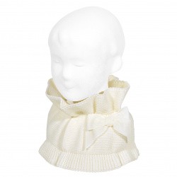 Buy Garter stitch snood scarf with big velvet bow BEIGE in the online store Condor. Made in Spain. Visit the ACCESSORIES FOR KIDS section where you will find more colors and products that you will surely fall in love with. We invite you to take a look around our online store.