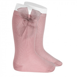 Buy Knee high socks with organza bow PALE PINK in the online store Condor. Made in Spain. Visit the Happy Price section where you will find more colors and products that you will surely fall in love with. We invite you to take a look around our online store.