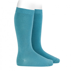 Buy Plain stitch basic knee high socks STONE BLUE in the online store Condor. Made in Spain. Visit the KNEE-HIGH PLAIN STITCH SOCKS section where you will find more colors and products that you will surely fall in love with. We invite you to take a look around our online store.