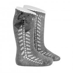 Buy Side openwork warm cotton knee socks with bow LIGHT GREY in the online store Condor. Made in Spain. Visit the WARM OPENWORK BABY SOCKS section where you will find more colors and products that you will surely fall in love with. We invite you to take a look around our online store.