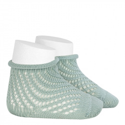Buy Net openwork perle short socks with rolled cuff SEA MIST in the online store Condor. Made in Spain. Visit the BABY ELASTIC OPENWORK SOCKS section where you will find more colors and products that you will surely fall in love with. We invite you to take a look around our online store.