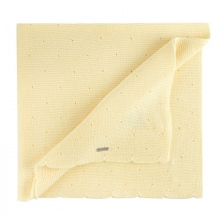 Buy the Links stitch openwork shawl BUTTER made of 100% cotton. Exclusive garment from our newborn collection. Enveloping design in soft point that offers comfort to the baby in his moments of rest. Available in various colors that match condor tights, baby tights, socks and cardigans. Designed in Barcelona, ​​made in Spain. {default_category}. Very comfortable and high quality Condor. Within SHAWLS, you will also find other types of clothing that you can match with Links stitch openwork shawl BUTTER. We recommend you take a tour of our online store.
