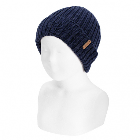 Buy Merino wool-blend fold-over ribbed beanie NAVY BLUE in the online store Condor. Made in Spain. Visit the Hats section where you will find more colors and products that you will surely fall in love with. We invite you to take a look around our online store.