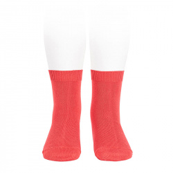 Buy Plain stitch basic short socks CORAL in the online store Condor. Made in Spain. Visit the SHORT PLAIN STITCH SOCKS section where you will find more colors and products that you will surely fall in love with. We invite you to take a look around our online store.