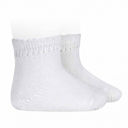 Buy Perle cotton socks with openwork cuff WHITE in the online store Condor. Made in Spain. Visit the PERLE BABY SOCKS section where you will find more colors and products that you will surely fall in love with. We invite you to take a look around our online store.