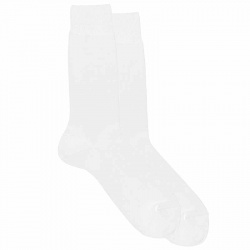 Buy Loose fitting cotton socks for men WHITE in the online store Condor. Made in Spain. Visit the SPRING MAN SOCKS section where you will find more colors and products that you will surely fall in love with. We invite you to take a look around our online store.