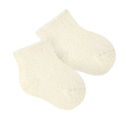 Buy Terry socks for babies BEIGE in the online store Condor. Made in Spain. Visit the WARM COTTON BASIC BABY SOCKS section where you will find more colors and products that you will surely fall in love with. We invite you to take a look around our online store.