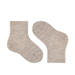 Buy Merino wool-blend short socks NOUGAT in the online store Condor. Made in Spain. Visit the BASIC WOOL BABY SOCKS section where you will find more colors and products that you will surely fall in love with. We invite you to take a look around our online store.