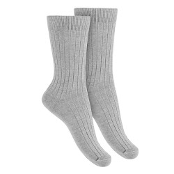 Buy Extrafine merino wool rib short socks for woman LEAD in the online store Condor. Made in Spain. Visit the WOMAN AUTUMN-WINTER SOCKS section where you will find more colors and products that you will surely fall in love with. We invite you to take a look around our online store.