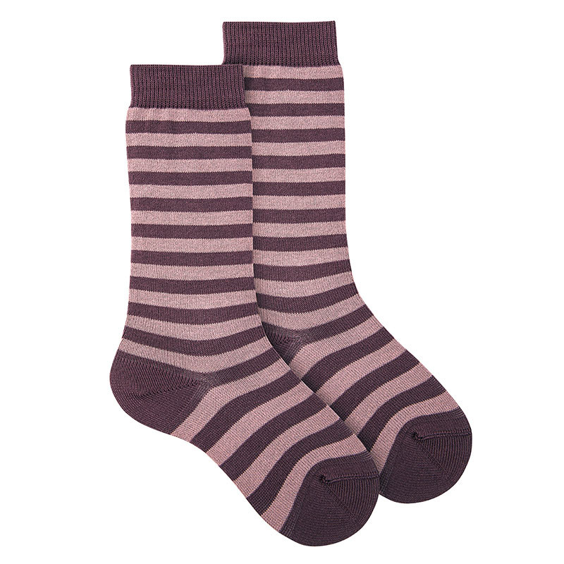 Buy Knee-high socks with kodak stripes BURDEAUX in the online store Condor. Made in Spain. Visit the FANCY CHILDREN SOCKS section where you will find more colors and products that you will surely fall in love with. We invite you to take a look around our online store.
