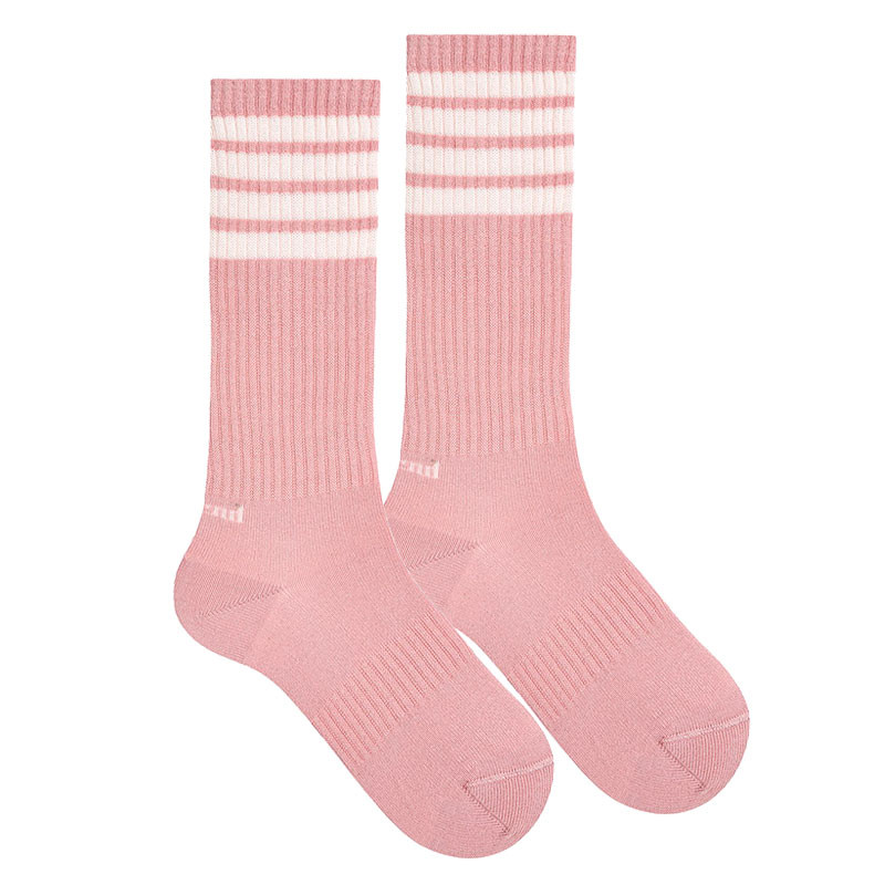 Acquista Calze sport con 3 strisce ROSA PALLIDO nel negozio online Condor. Fatto in Spagna. Visita la sezione CALZINI SPORTIVI RETRÒ PRIMAVERA dove troverai altri colori e prodotti di cui sicuramente ti innamorerai. Ti invitiamo a dare un'occhiata al nostro negozio online.