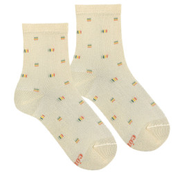 Buy Geometric short socks LINEN in the online store Condor. Made in Spain. Visit the Happy Price section where you will find more colors and products that you will surely fall in love with. We invite you to take a look around our online store.