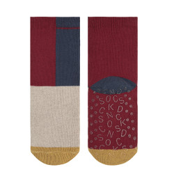Buy Abstract non-slip socks CHERRY in the online store Condor. Made in Spain. Visit the NON-SLIP SOCKS CHILDREN section where you will find more colors and products that you will surely fall in love with. We invite you to take a look around our online store.