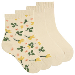 Buy Pack: 1 pair floral socks + 1 pair plainsocks LINEN in the online store Condor. Made in Spain. Visit the FANCY CHILDREN SOCKS section where you will find more colors and products that you will surely fall in love with. We invite you to take a look around our online store.