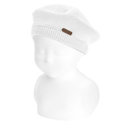Buy Garter stitch beret WHITE in the online store Condor. Made in Spain. Visit the KNITTED BERETS section where you will find more colors and products that you will surely fall in love with. We invite you to take a look around our online store.